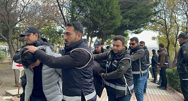 "Sazan Sarmalı" yöntemiyle 10 milyon liralık vurgun yaptılar