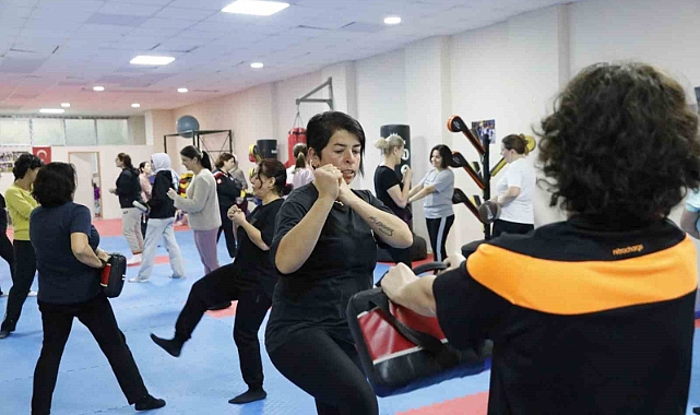 Seferihisar’da kadınlara savunma eğitimi