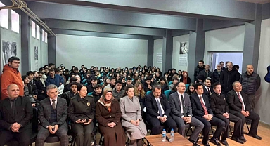 Şehit Teğmen Dağlı’nın ismi konferans salonuna verildi
