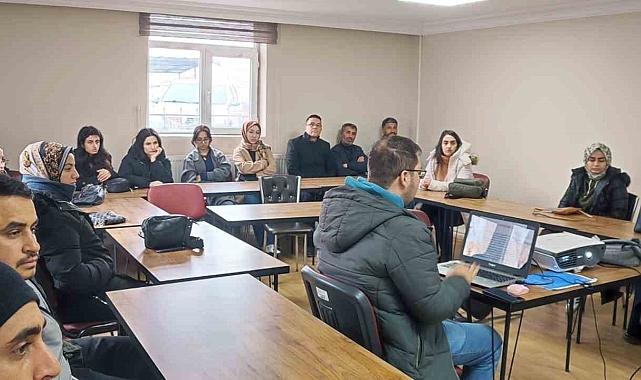 Selim'de 'Buğdaygil yem bitkileri yetiştiriciliği' kursu düzenlendi