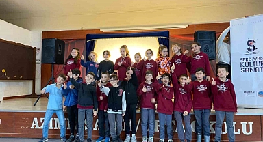 Serdivan’da öğrenciler tiyatro ile buluşuyor