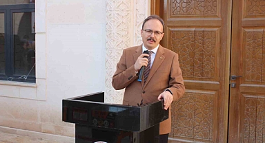 Siirt’te çiftçilere üzüm sıkma makinesi dağıtıldı