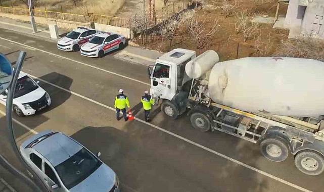 Siirt’te dron destekli trafik denetimi