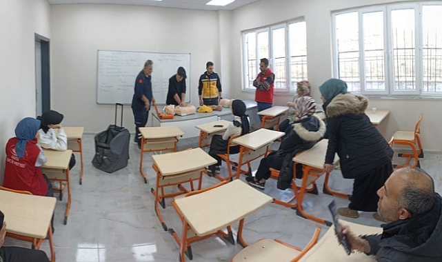Sincik’te heimlich manevrası eğitimi verildi