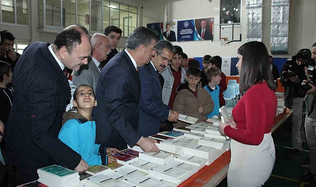 Şırnak’ta kitap fuarı düzenlendi