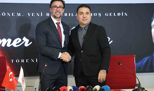 Sivasspor’un yeni teknik direktörü Ömer Erdoğan imzayı attı