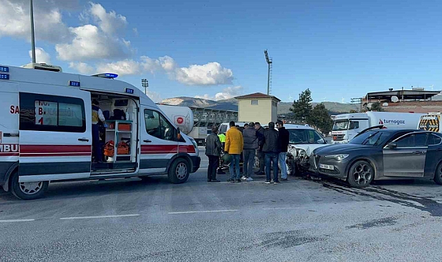 Söke’de trafik kazası: 3 yaralı