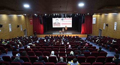 Sultangazi’de Belediyesi’nden "Okumak ve Yaşamak" üzerine söyleşi