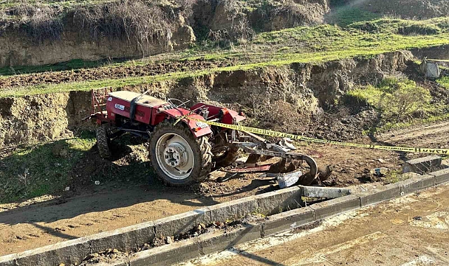 Tarlada çalışan çiftçi traktör kazasında öldü