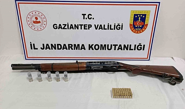 Tartıştığı husumetlilerini silahla yaralayan şahıs tutuklandı