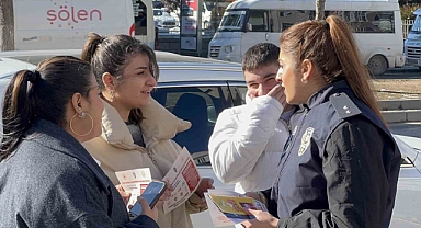 Tatvan’da polis ekiplerinden KADES ve dolandırıcılık bilgilendirmesi