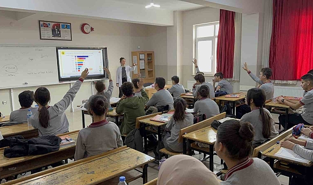 Tatvan'da 910 öğrenci DYK kurslarıyla geleceğe hazırlanıyor