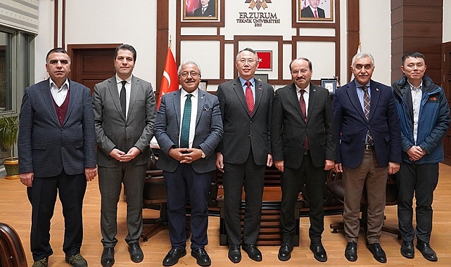 Tayvan Türkiye Temsilcisi ETÜ'ye konuk oldu