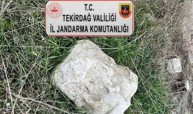 Tekirdağ’da antik sütun başlığı ele geçirildi