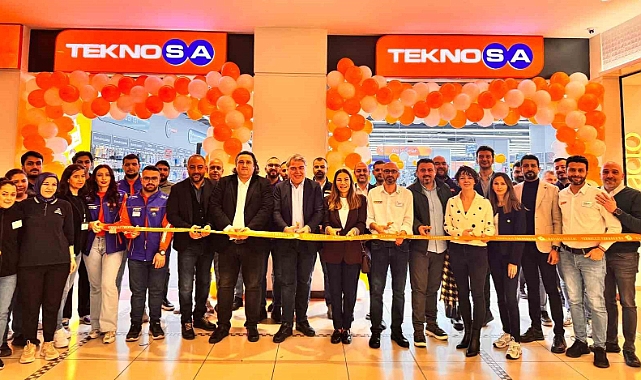 Teknosa’dan İstanbul’da yılın son mağaza dönüşümü