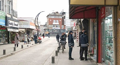 Terme’de kaldırım işgallerinin önüne geçildi