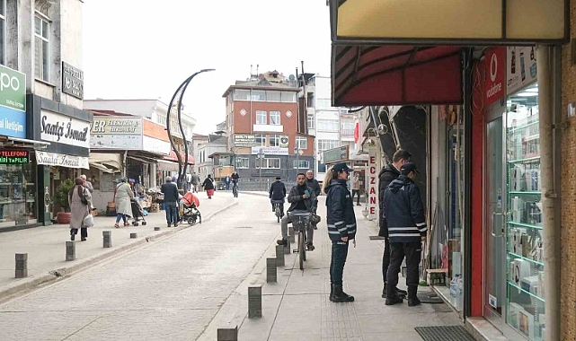 Terme’de kaldırım işgallerinin önüne geçildi