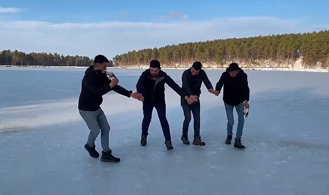 Tokatlı gençlerden tehlikeli horon