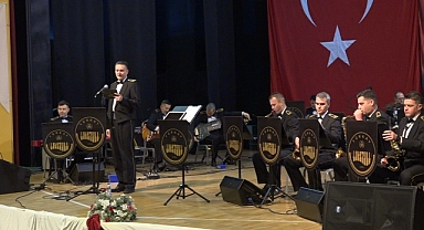 Türk Armoni Yıldızları Orkestrası büyük beğeni aldı