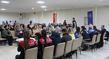 Üniversite öğrencilerine KADES tanıtıldı