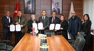 Vali Aktaş hayırseverlerle bir araya geldi
