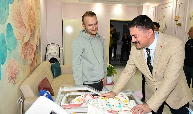Vali Tekbıyıkoğlu, ’anne dostu’ Tunceli Devlet Hastanesinde incelemelerde bulundu