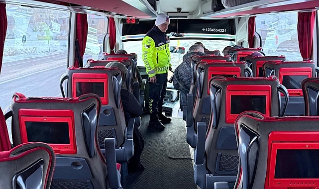 Van'da jandarma trafik ekiplerinden denetim