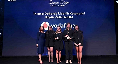 Vodafone İnsan Kaynakları’na PERYÖN’den ödül