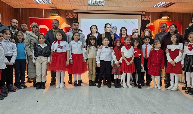 Yakutiye'de İstiklâl Marşı'nı güzel okuma şiir yarışması düzenlendi
