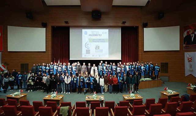 YÖK Üyesi Prof. Dr. Karaboğa, KAYÜ’de dönem dersi verdi