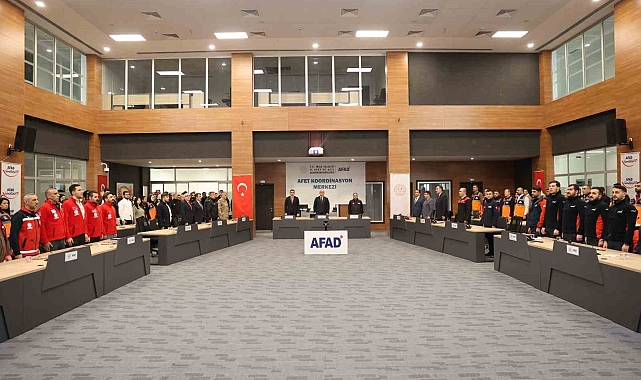 164 AFAD gönüllüsü sertifikalarını aldı