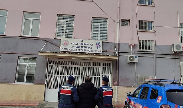 Afyon’da 5 yıl hapis cezası ile aranan şahıs yakalandı