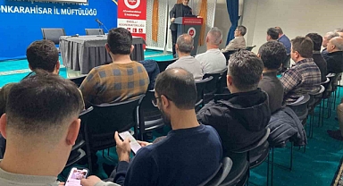 Afyonkarahisar Müftülüğü tarafından ’Baba Okulu Seminerleri’ düzenlendi
