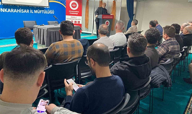 Afyonkarahisar Müftülüğü tarafından ’Baba Okulu Seminerleri’ düzenlendi