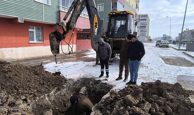 Ağrı Belediyesi'nde onarım ve yenileme çalışmaları aralıksız sürüyor