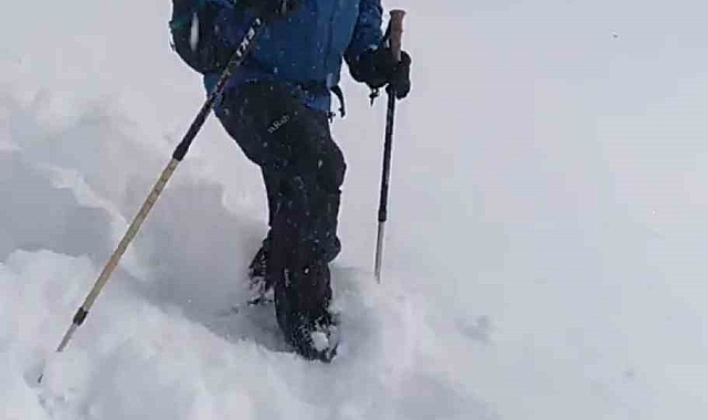 Ağrı Dağı'na çıkmak isteyen dağcılara kar ve fırtına engeli