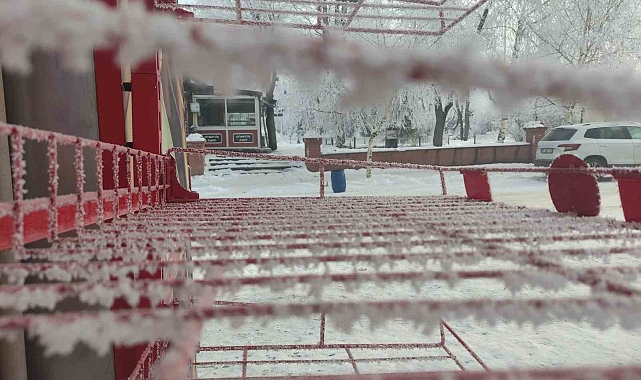 Ardahan'da Sibirya soğukları: Göle eksi 19