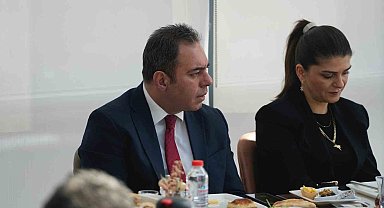 Başkan Senger, basınla bir araya geldi