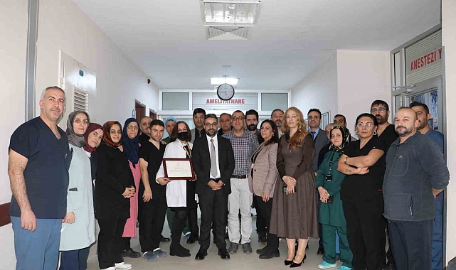 Bingöl'de 4 cana umut olan organ bağışına teşekkür belgesi