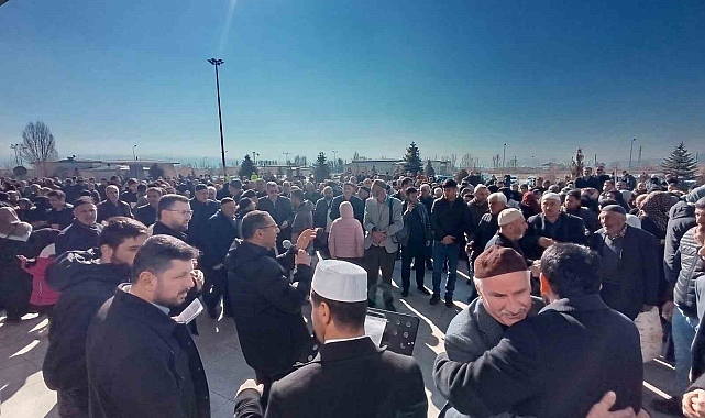 Bingöl'de umre yolcuları uğurlandı