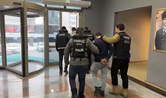 Bitlis ve Batman'da uyuşturucu operasyonu: 2 tutuklama
