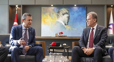 CHP Genel Başkanı Özel: "Türkiye’de rekor kırarak Mersin Büyükşehir Belediyesi’ni kazandınız"