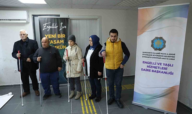 Diyarbakır’da görme engellilere ’bağımsız hareket uygulaması’ eğitimi veriliyor