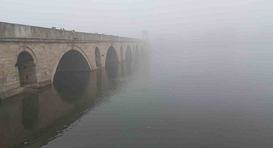 Edirne’yi sis kapladı