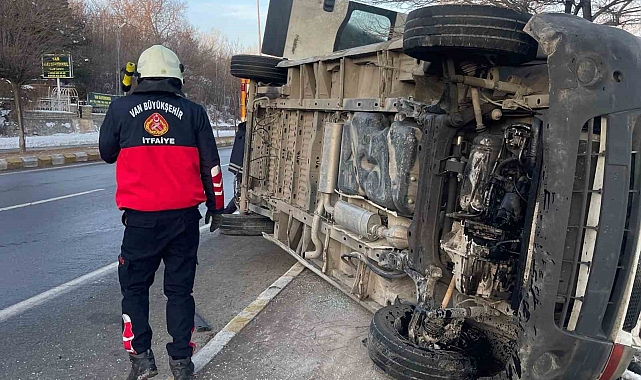 Edremit ilçesinde trafik kazası: 2 yaralı