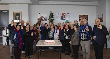 Emekliler, yeni yıla emekli evlerinde girdi