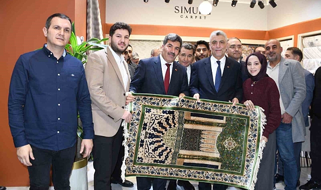 Emeviye Caminin halıları Gazianteplilerin eseri olacak
