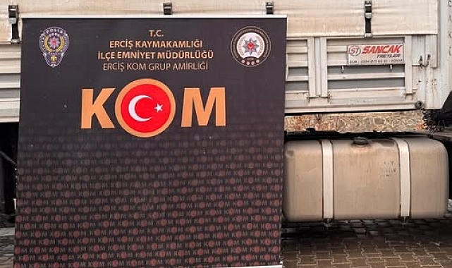 Erciş'te 844 litre kaçak akaryakıt yakalandı