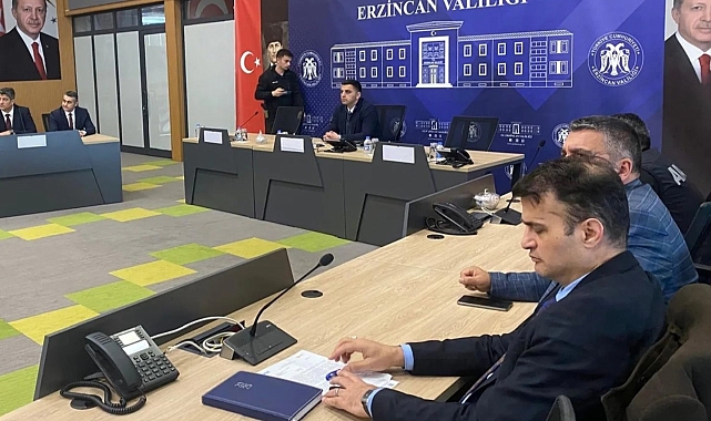 Erzincan'da çığ genelgesi kapsamında yapılacak hazırlıklar masaya yatırıldı