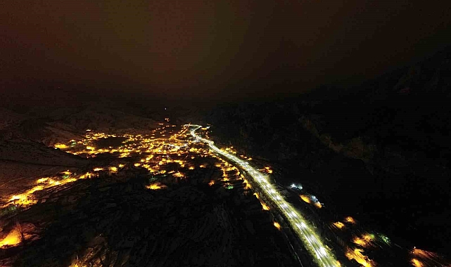 Erzurum - Artvin karayolu ışıl ışıl aydınlandı